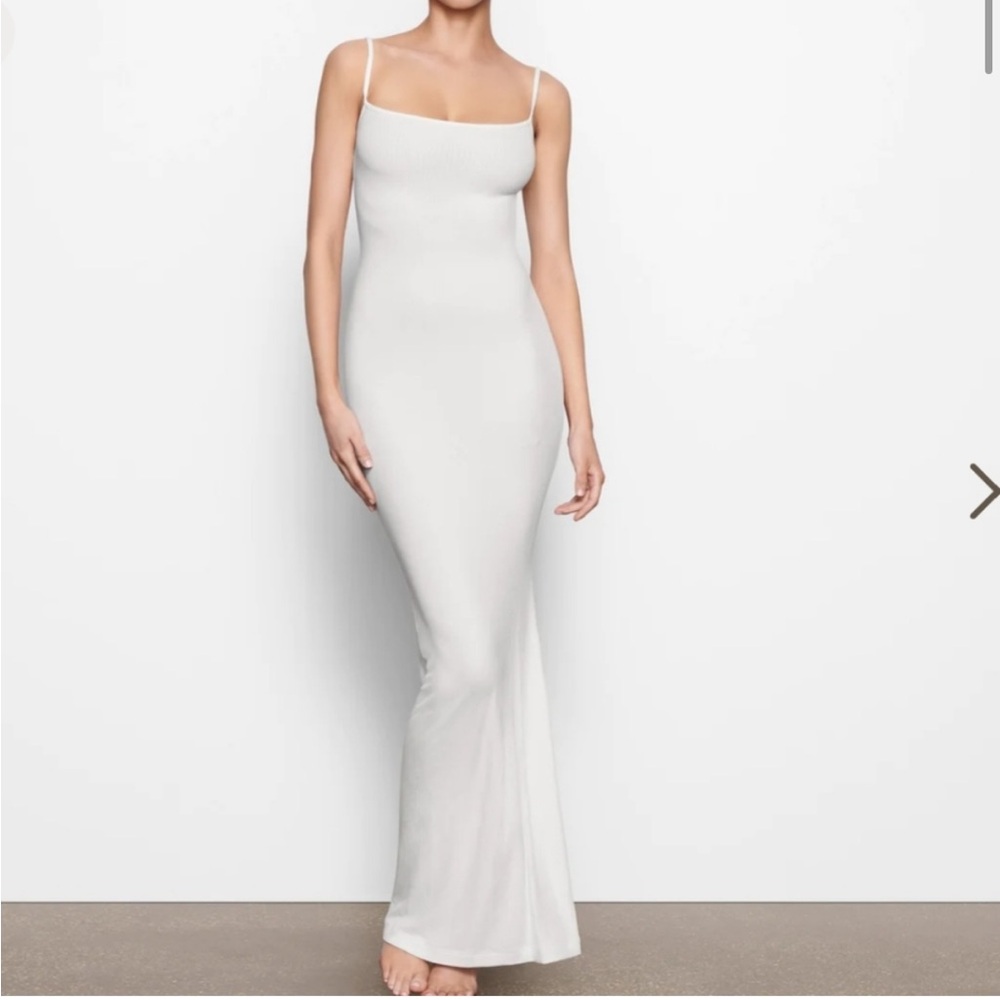 Skims Soft Lounge Long Slip Dress - marble